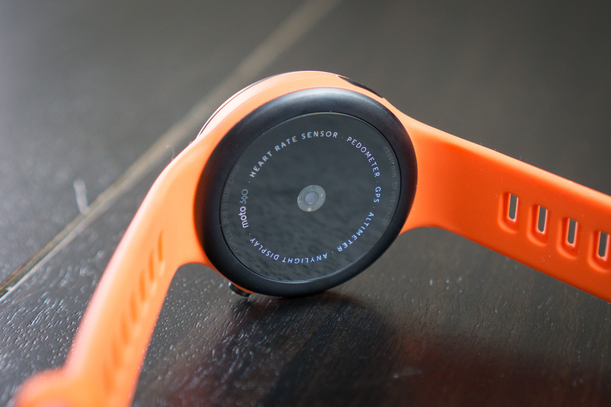 moto 360 sport iphone