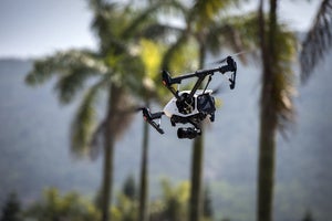 jaguar xj drone chase zhuhai china 16