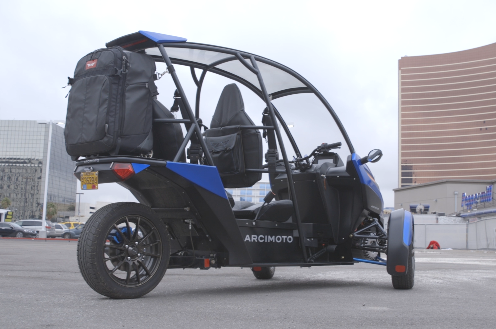 Электрический трицикл Arcimoto SRK