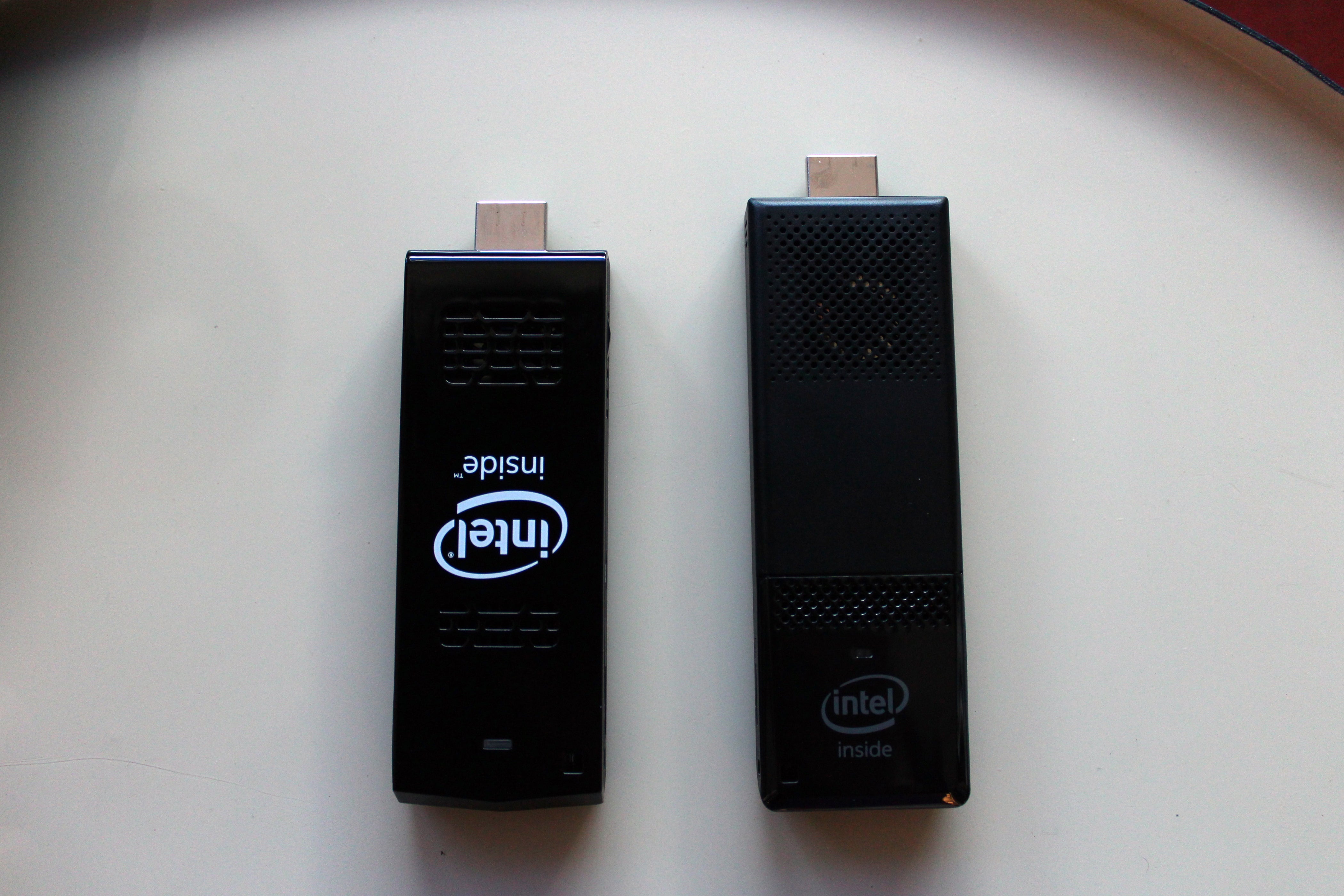 Intel compute stick. Intel HDMI Stick. Compute Stick AMD. Платформа Intel Compute Stick (инф.система).