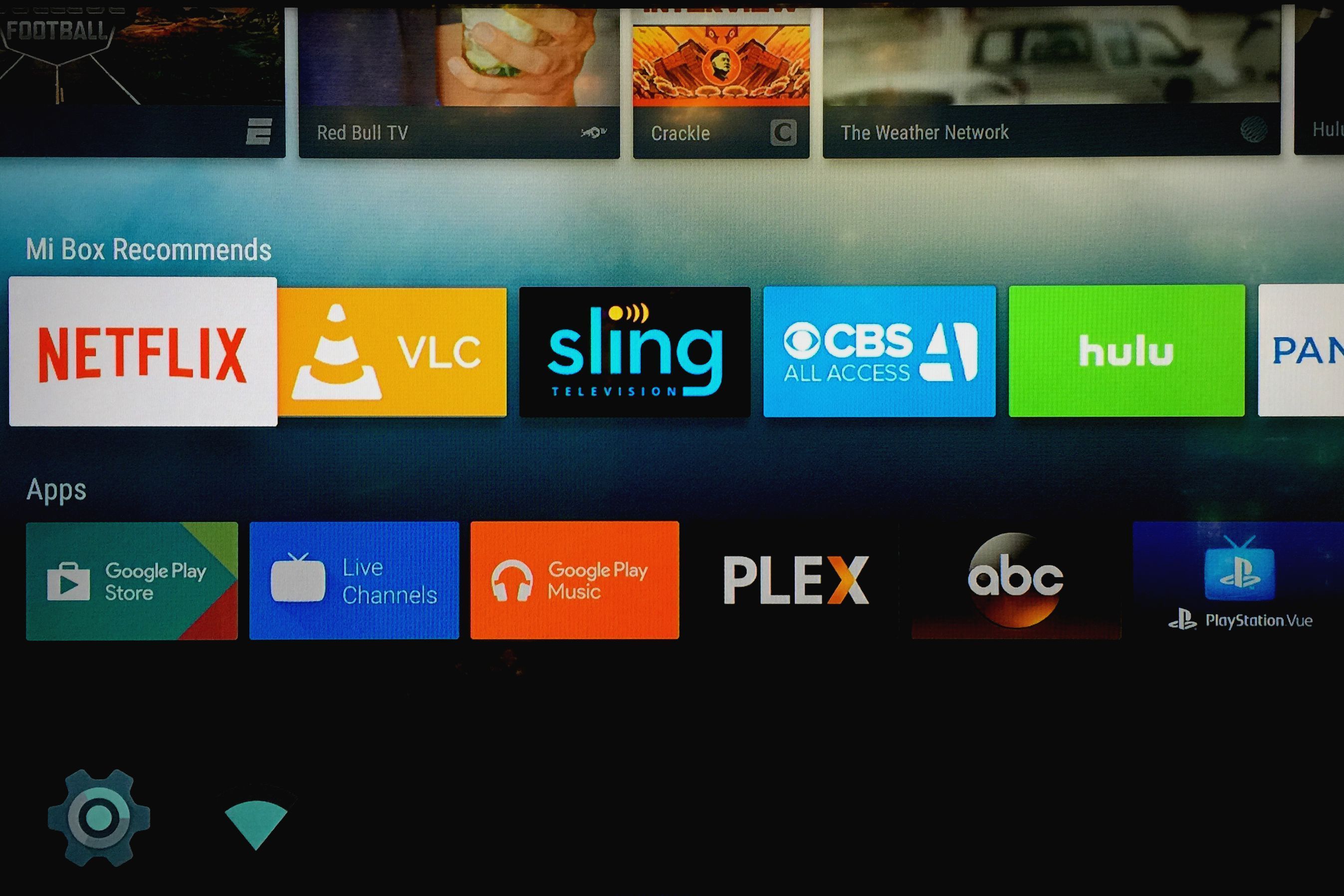 Телевизор xiaomi как установить приложение. Лаунчеры для телевизора Xiaomi. Android TV Home. Android TV Netflix. Лаунчер для Xiaomi mi TV.